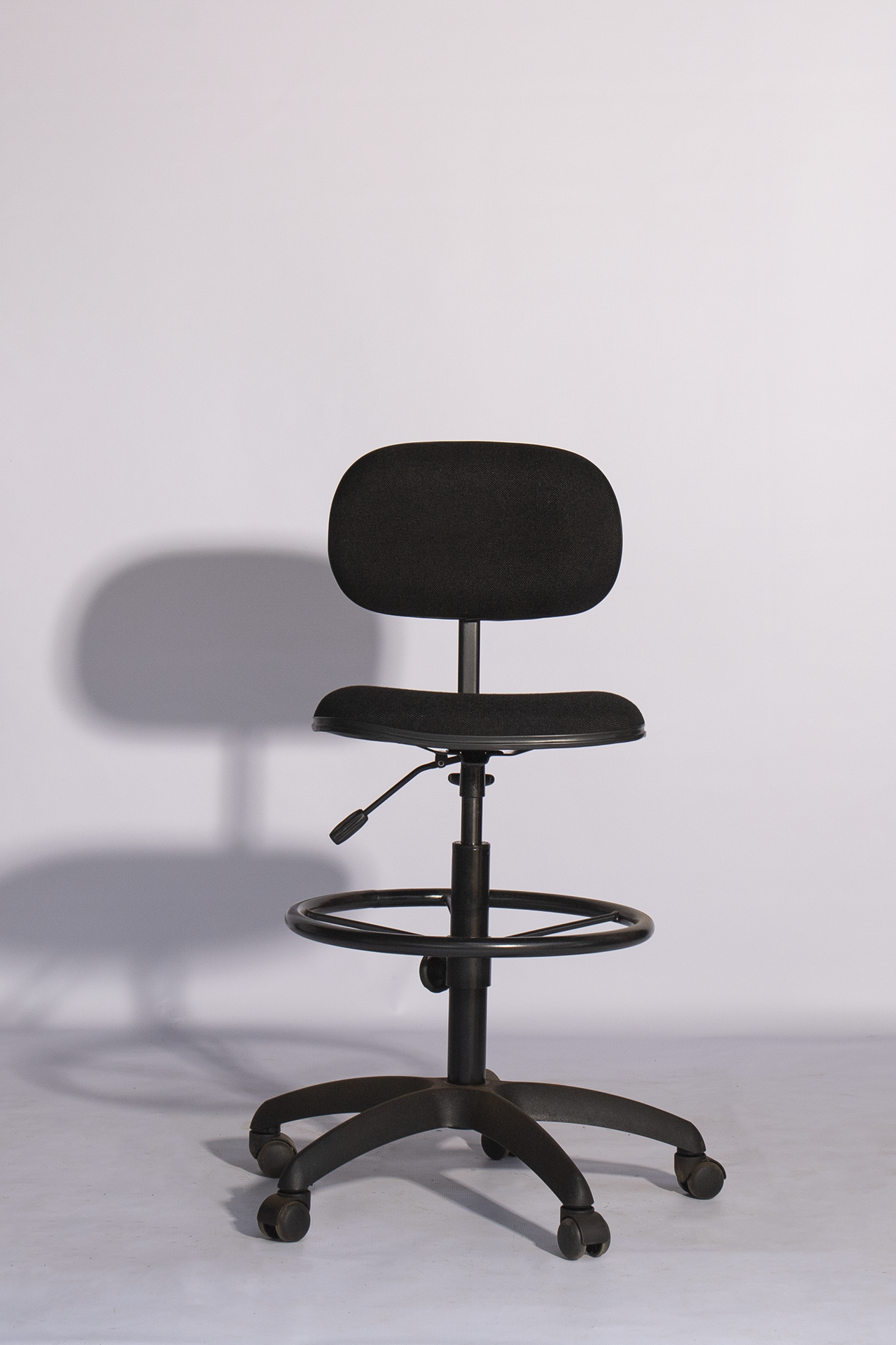 Draughtsman Chair - Material